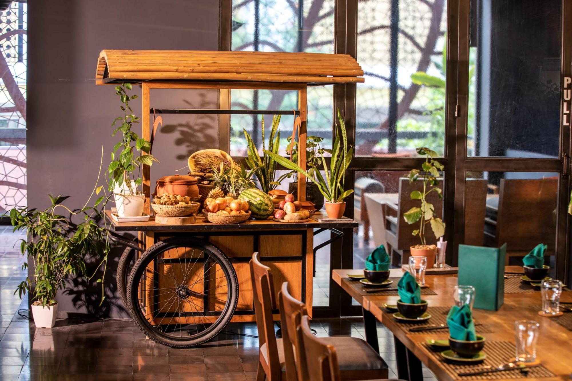 Emm Hotel Hue Zewnętrze zdjęcie
